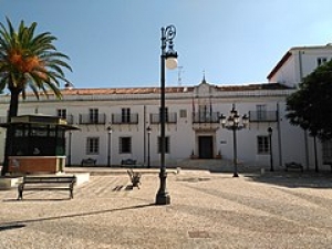 Ayuntamiento de Villafranca de los Barros: Admitidos provisionales de una plaza de Operario de Jardines