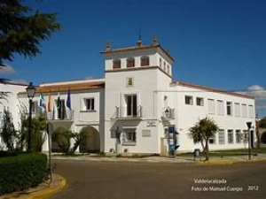 Ayuntamiento de Valdelacalzada: Admitidos provisionales de una plaza de Agente de Policía Local