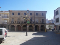 Ayuntamiento de Montehermoso: Admitidos definitivos, tribunal y fecha examen de una plaza de Encargado de Obras