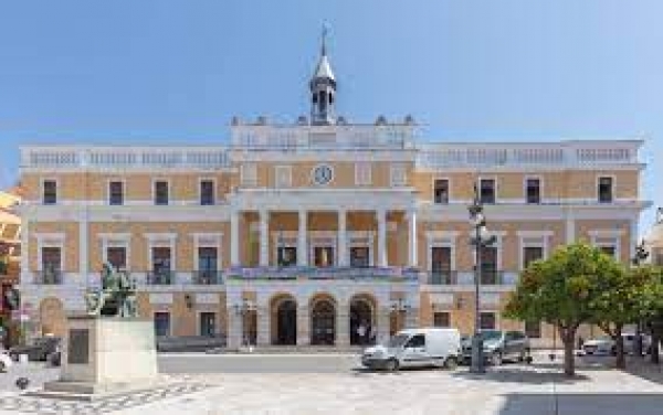 USO denuncia la “oleada” de privatizaciones que están sufriendo los servicios municipales del Ayuntamiento de Badajoz.